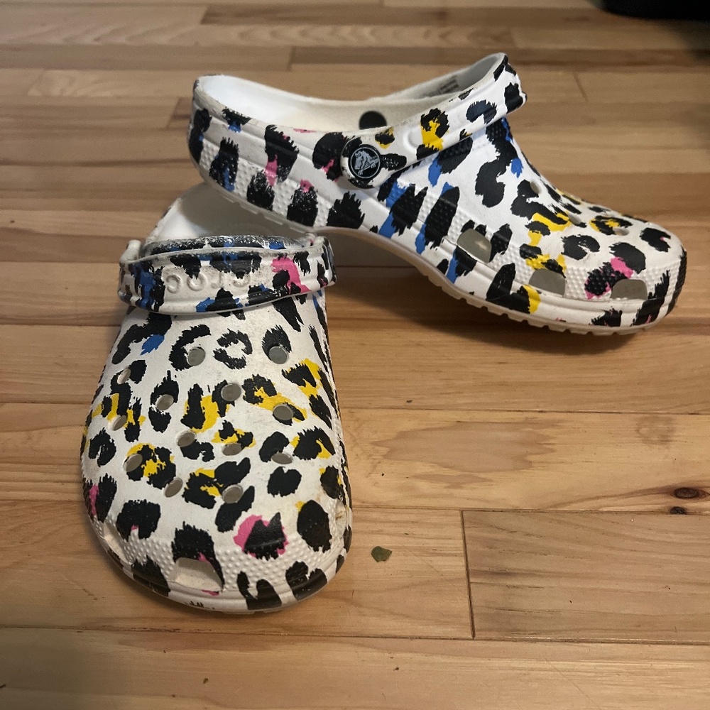 Crocs